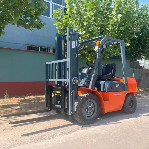 Montacargas Eléctricos de 3 a 3.5 toneladas
