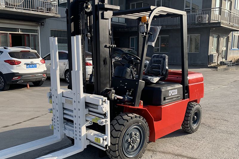 İçten Yanmalı Forklift – Pnömatik Lastik