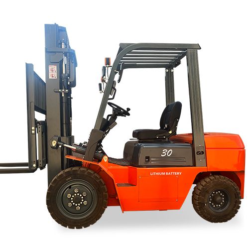 Dizel motorlar sayesinde ağır hizmet forkliftleri, yüksek kaldırma yüksekliği ve 50 tona kadar yük kapasitesi sunar. CPCD500 endüstriyel forkliftlerimiz, tam yüklü koşullarda 26 km/saate ulaşan yüksek seyir hızını koruyarak 50 tona kadar malzeme kaldırabilir.